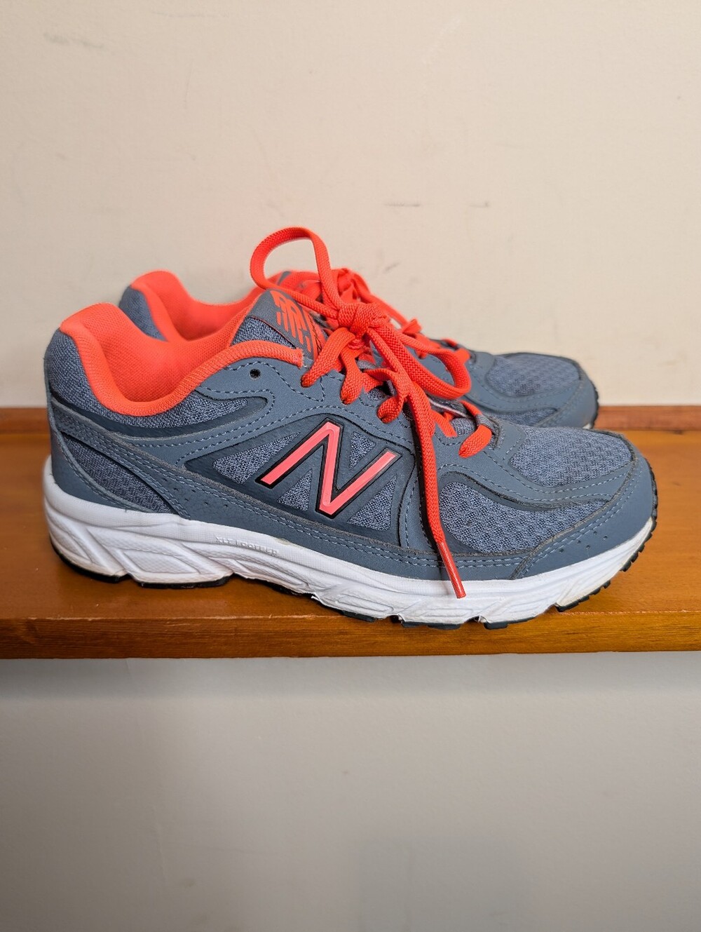 New Balance 480 TechRide Running Shoes Gray Coral Sneakers Women's Size 6